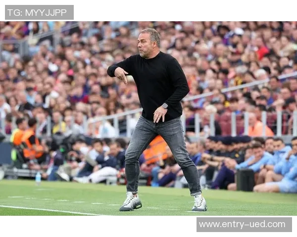 巴萨主帅弗里克称赞赫拉德马丁在左中卫位置上的出色表现